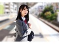 小倉由菜 満員電車で通学中の美少女女子○生を征服痴漢のサンプル画像1